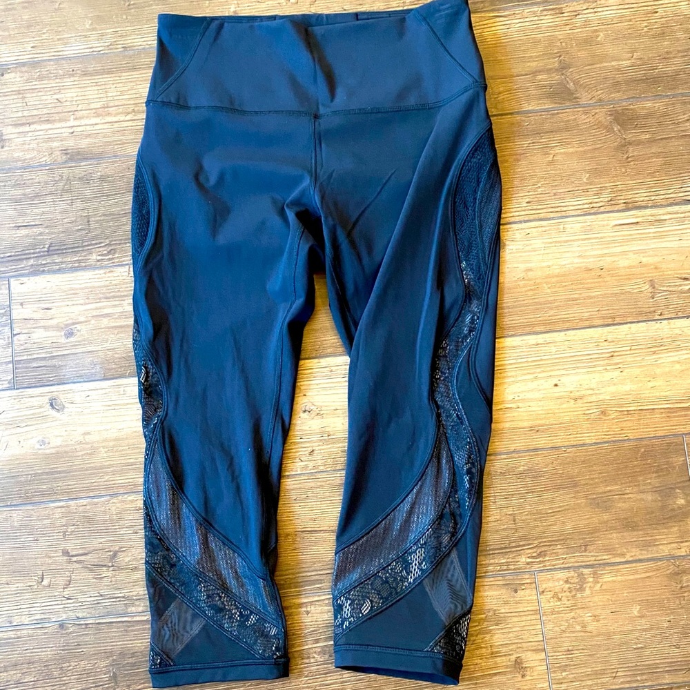 Lululemon cropped tights